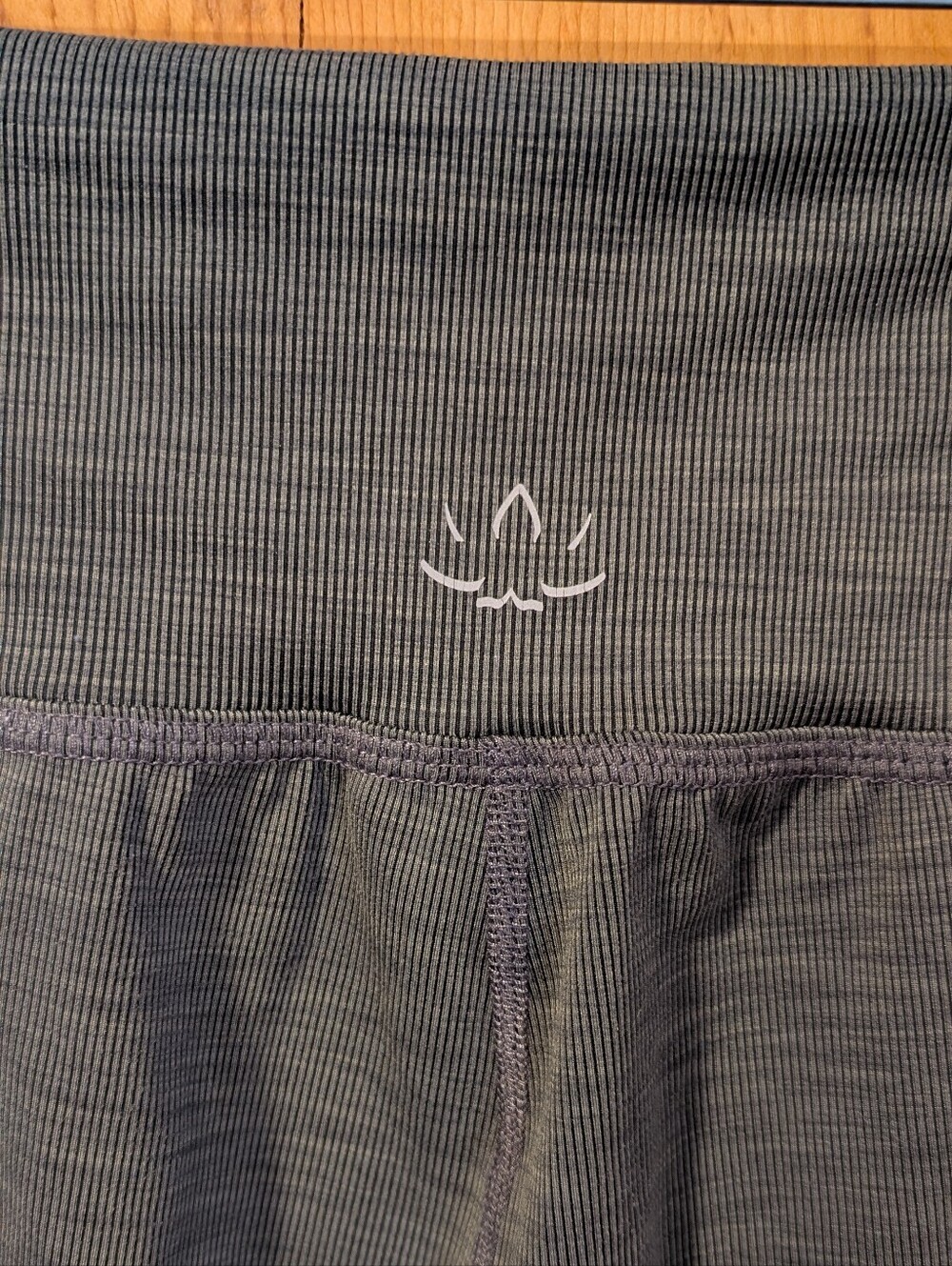 Beyond Yoga Ribbed Yoga Pants Women's Size Small